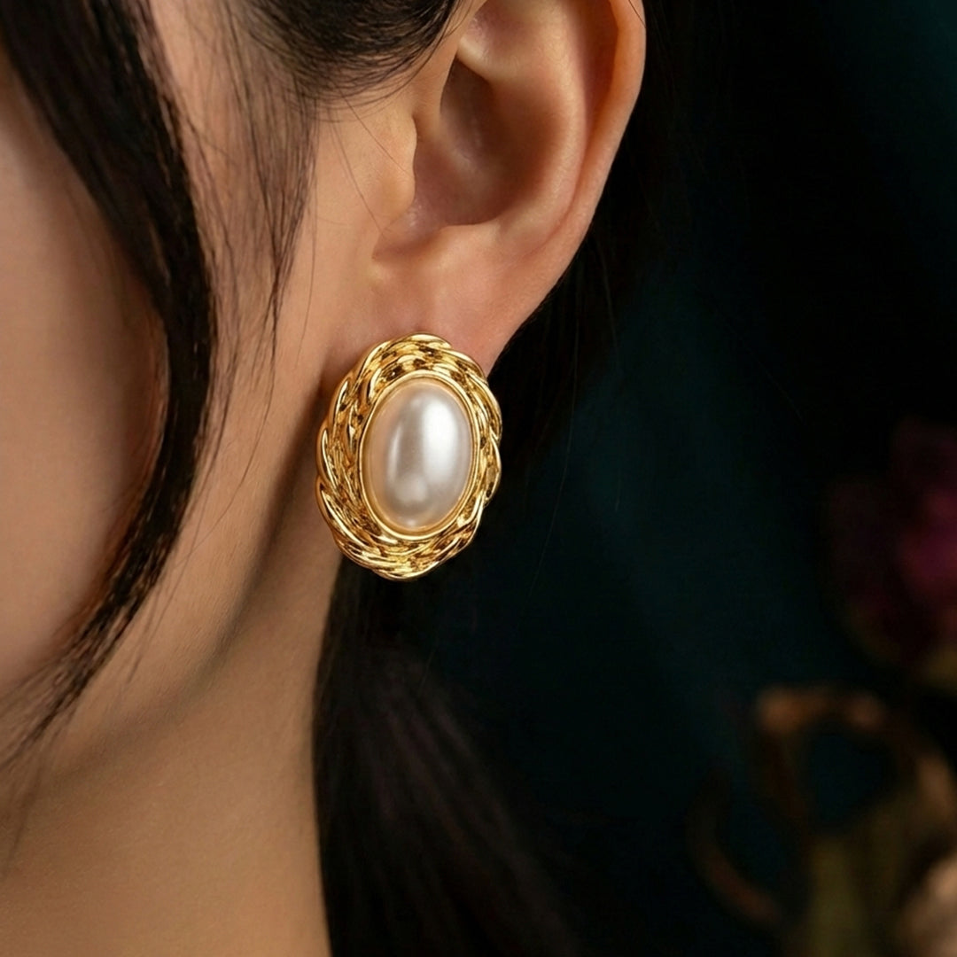 Oval Pearl Rope Frame Earrings