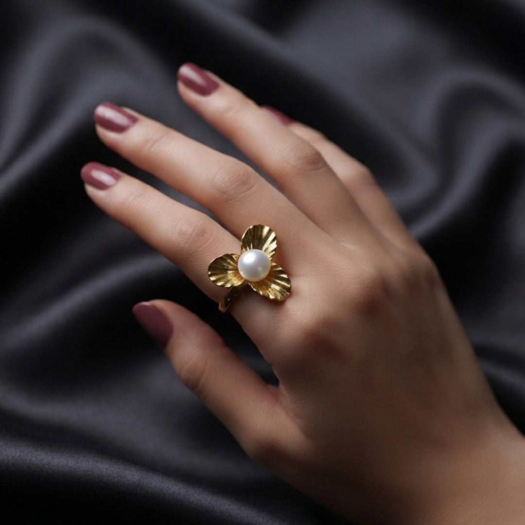 Gold Floral Pearl Ring
