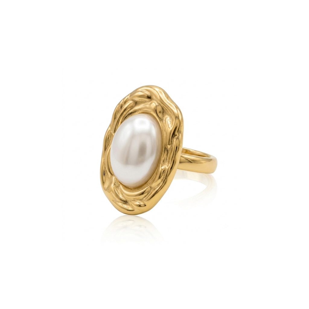 Aurelia Pearl Ring